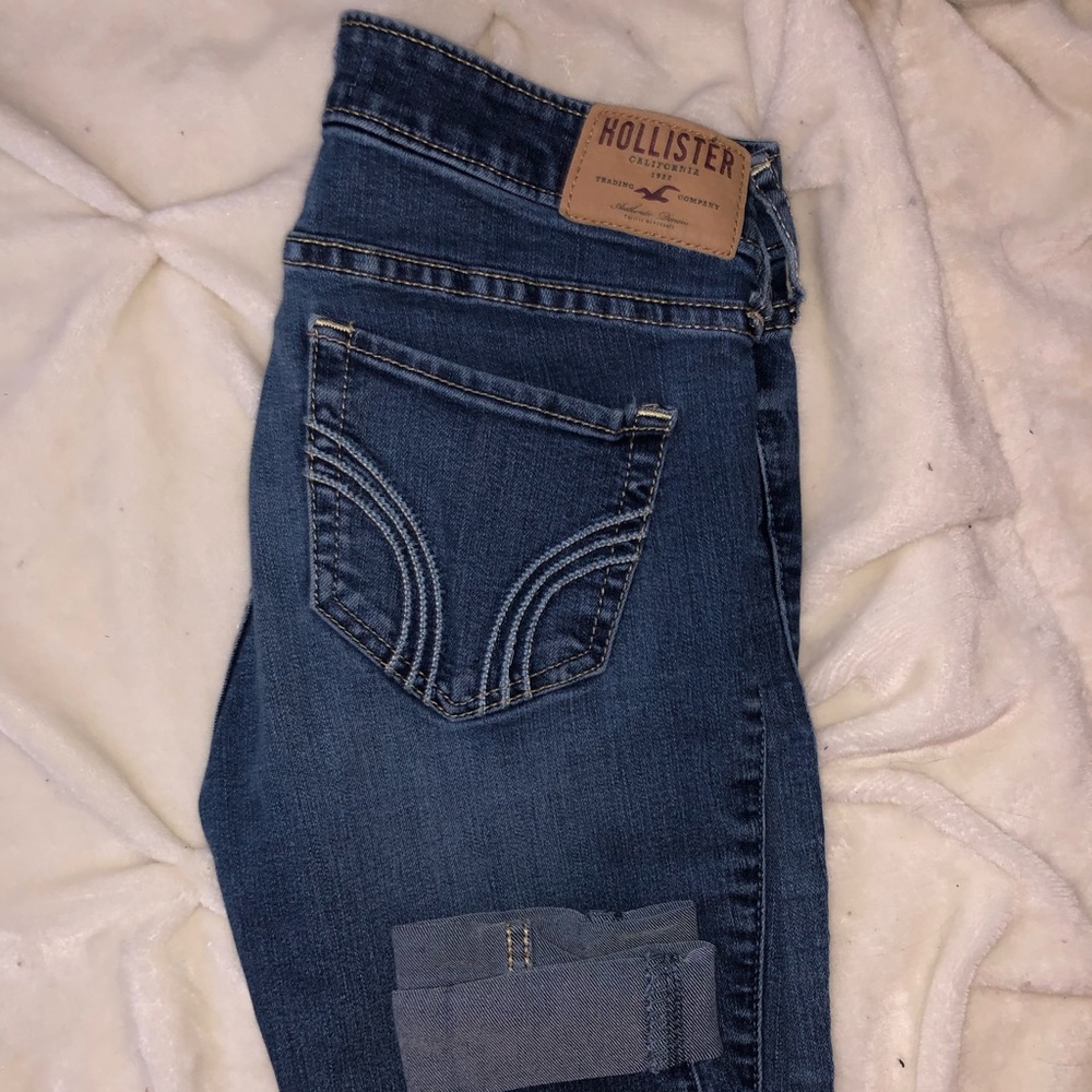 HOLLISTER SKINNY JEANS